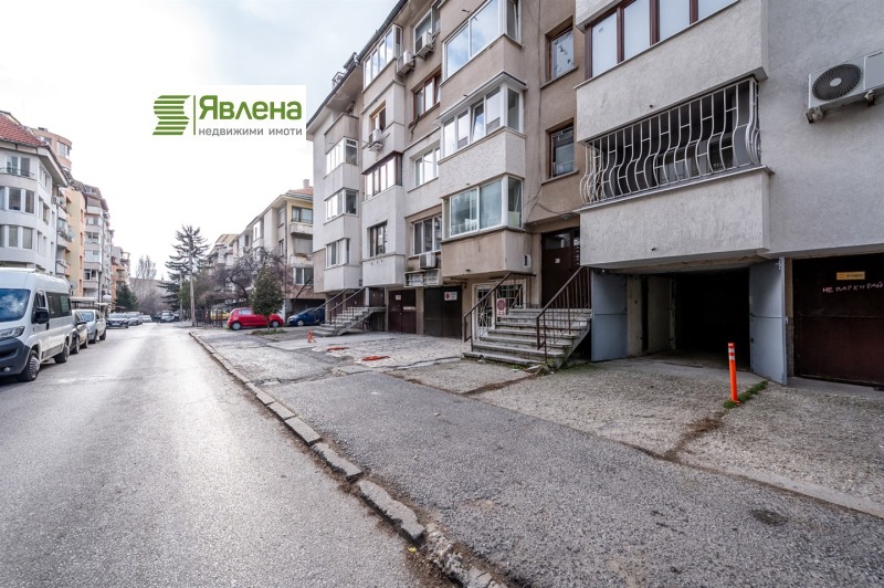 Дава под наем ГАРАЖ, ПАРКОМЯСТО, гр. София, Редута, снимка 2 - Гаражи и паркоместа - 53075803