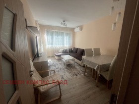 1 soverom Mladesjki Halm, Plovdiv