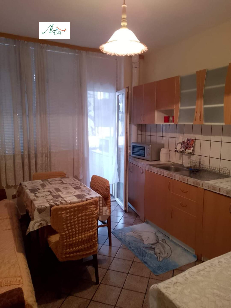Дава под наем  2-стаен град Шумен , Тракия , 78 кв.м | 88230994 - изображение [2]