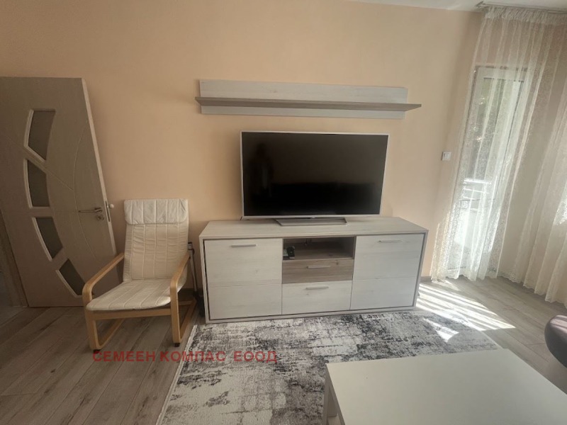 Til leie  1 soverom Plovdiv , Mladesjki Halm , 55 kvm | 55199740 - bilde [3]