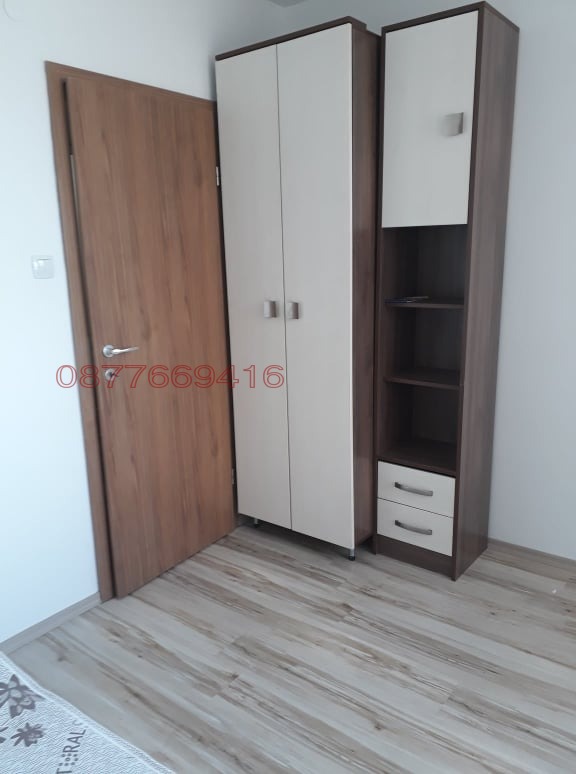 Дава под наем 3-СТАЕН, гр. Пловдив, Коматевско шосе, снимка 13 - Апартаменти - 52782417