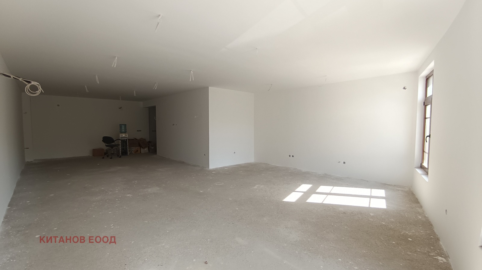 Дава под наем ОФИС, гр. Благоевград, Идеален център, снимка 2 - Офиси - 54366289