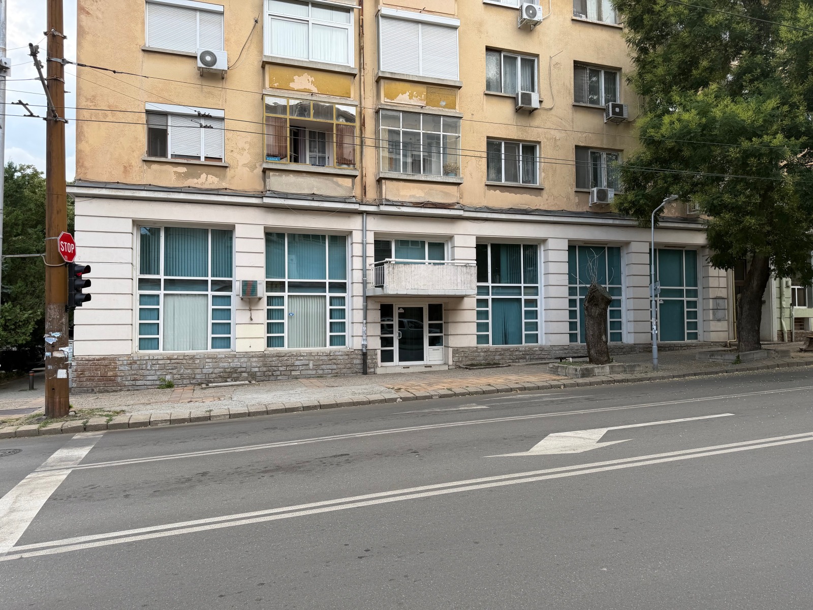 Дава под наем МАГАЗИН, гр. Стара Загора, Център, снимка 2 - Магазини - 55330876