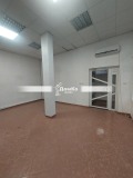 Под наем МАГАЗИН, град Шумен, Център • 420 лв. / 214.74 € • 70308143 1