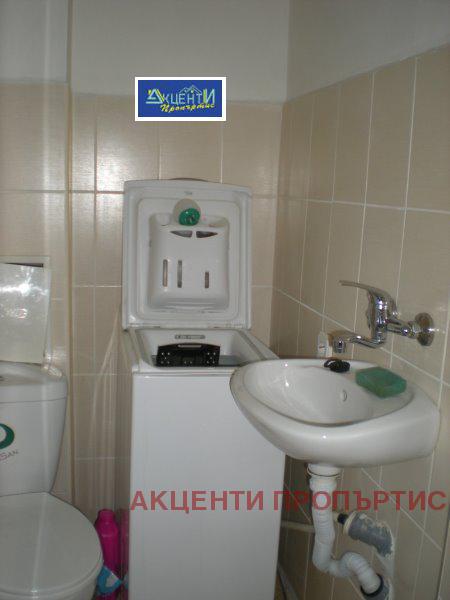 Дава под наем 3-СТАЕН, гр. Велико Търново, Колю Фичето, снимка 13 - Апартаменти - 52232830