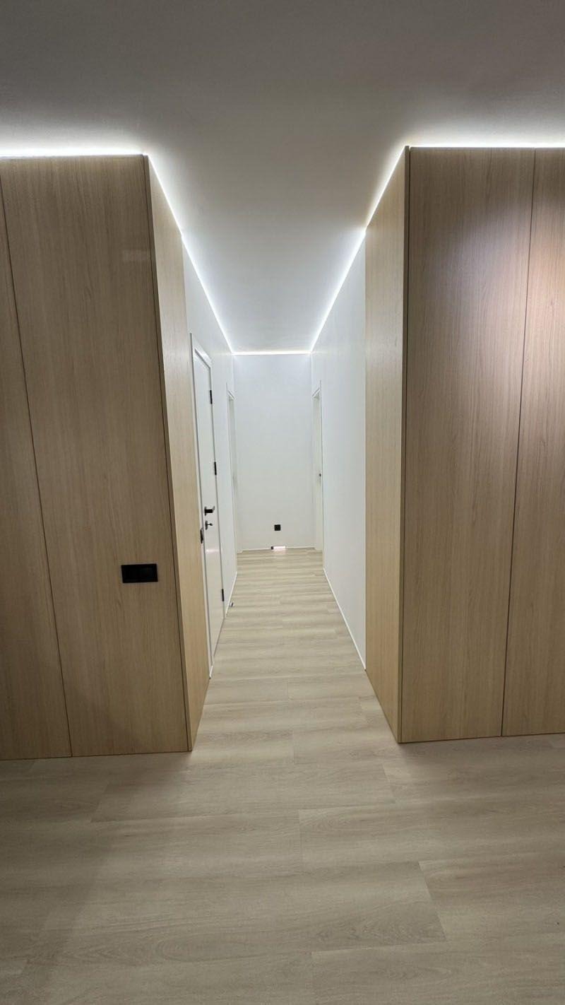 Дава под наем 4-СТАЕН, гр. София, Център, снимка 5 - Апартаменти - 53732657