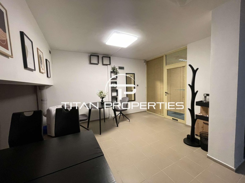 Da affittare  Ufficio Varna , Tsentar , 25 mq | 21393960 - Immagine [7]