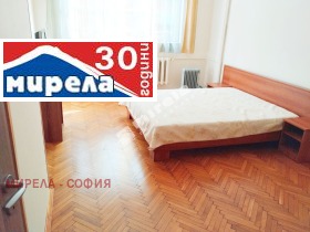 2 slaapkamers Javorov, Sofia 4