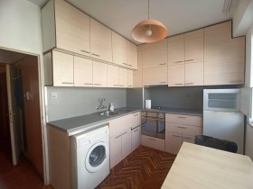 2 yatak odası Hristo Smirnenski, Plovdiv