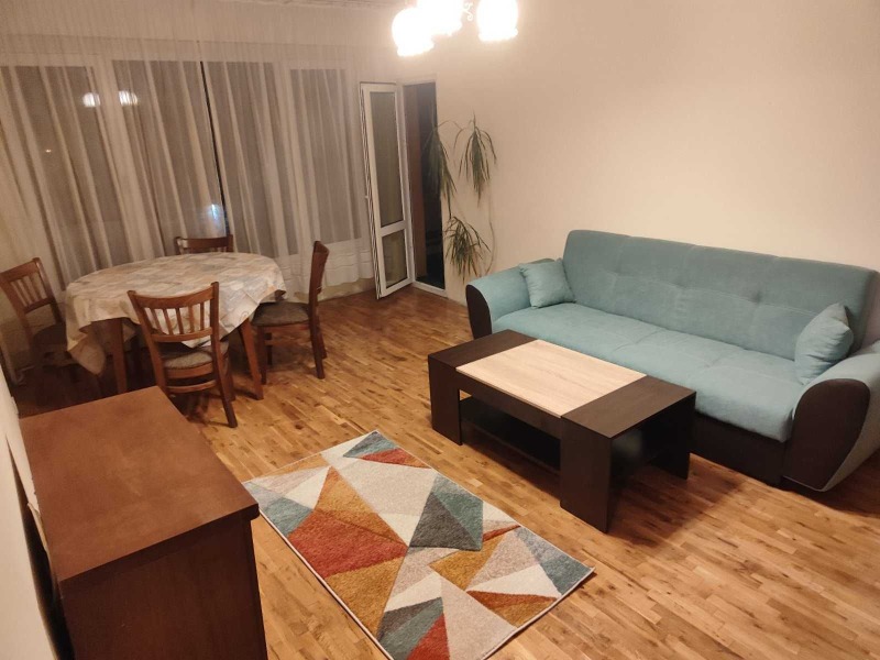 En renta  1 dormitorio Sofia , Poligona , 70 metros cuadrados | 65130992 - imagen [2]