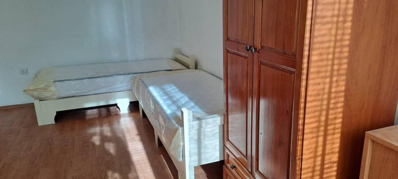 For Rent  1 bedroom Burgas , Vazrazhdane , 65 sq.m | 54137049 - image [7]