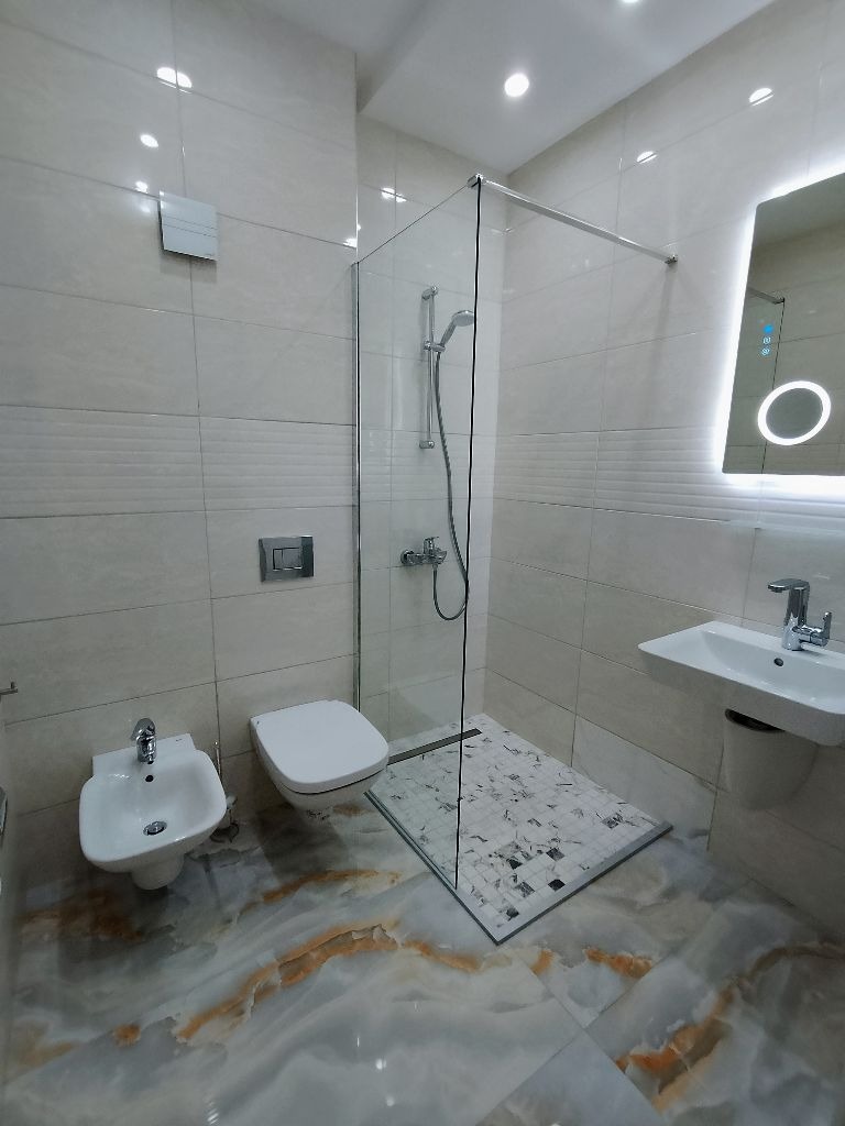 Дава под наем 3-СТАЕН, гр. София, Център, снимка 11 - Апартаменти - 55215163