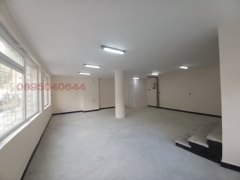 Дава под наем СКЛАД, гр. Варна, Колхозен пазар