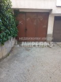 Дава под наем  Гараж, Паркомясто град Русе , Ялта , 20 кв.м | 87661958