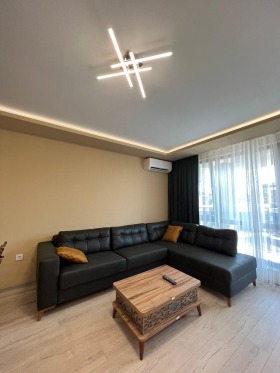 1 quarto Hristo Smirnenski, Plovdiv