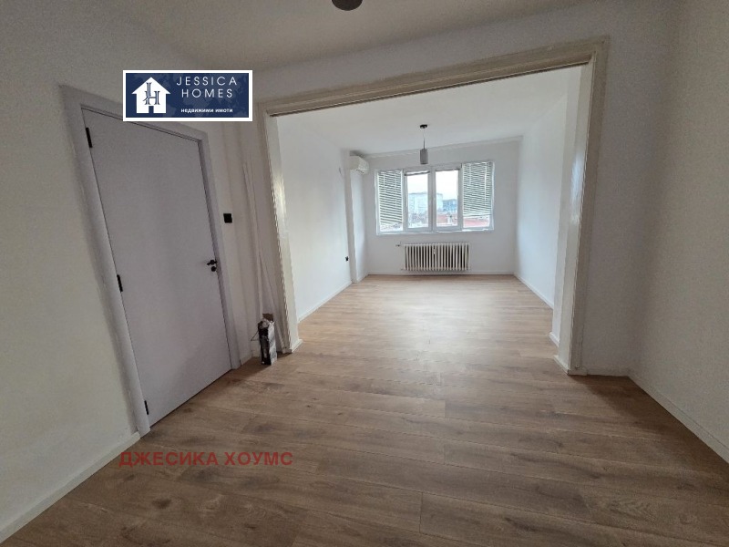 Дава под наем 2-СТАЕН, гр. София, Център