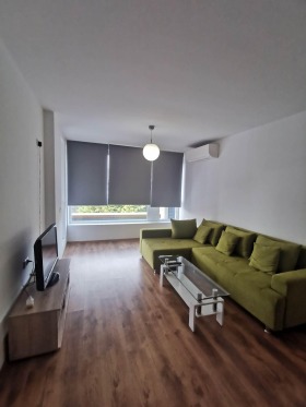 1 dormitor Slaveicov, Burgas 10