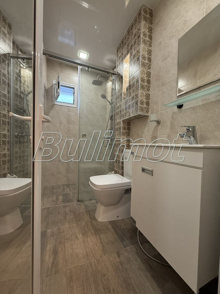 Дава под наем 2-СТАЕН, гр. Варна, Център, снимка 2 - Апартаменти - 53520260