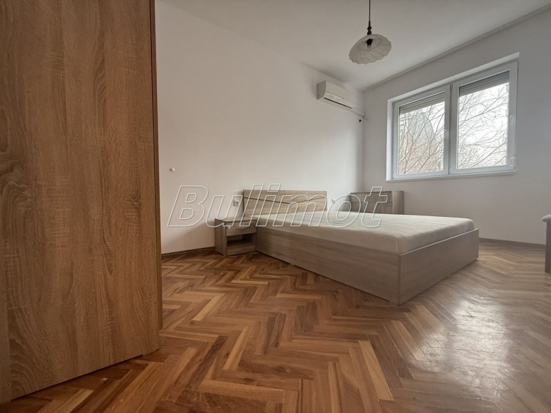 Дава под наем 2-СТАЕН, гр. Варна, Център, снимка 8 - Апартаменти - 53520260