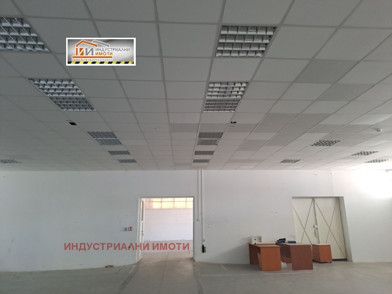 В аренду  Хранилище Пловдив , Индустриална зона - Юг , 216 кв.м | 79480141