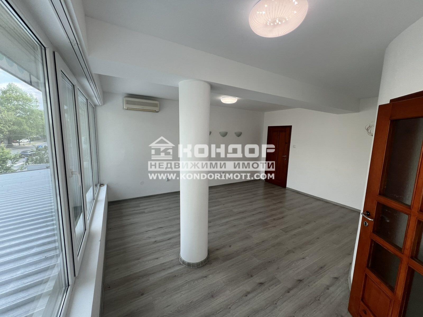 Дава под наем ОФИС, гр. Пловдив, Христо Смирненски, снимка 2 - Офиси - 54367129