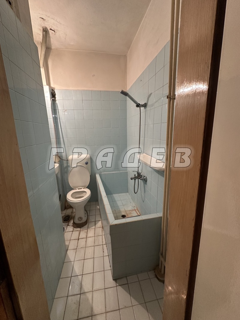 Дава под наем  1-стаен град Русе , Възраждане , 44 кв.м | 51636447 - изображение [8]