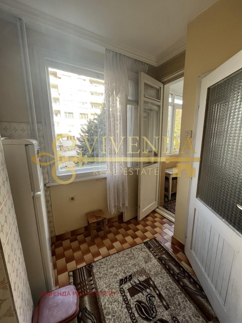 Дава под наем 3-СТАЕН, гр. Плевен, Идеален център, снимка 7 - Апартаменти - 53321745