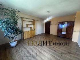 ���� ��� ���� 3-����� | Imot.bg � ����� ������ 6