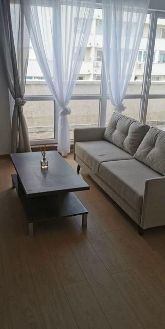 A louer  1 chambre Sofia , Stoudentski grad , 80 m² | 59215083