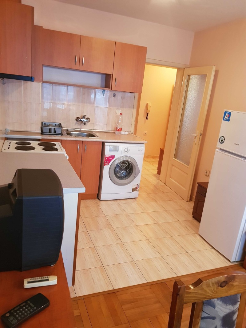 Para alugar  1 quarto Varna , Sportna zala , 45 m² | 92672321