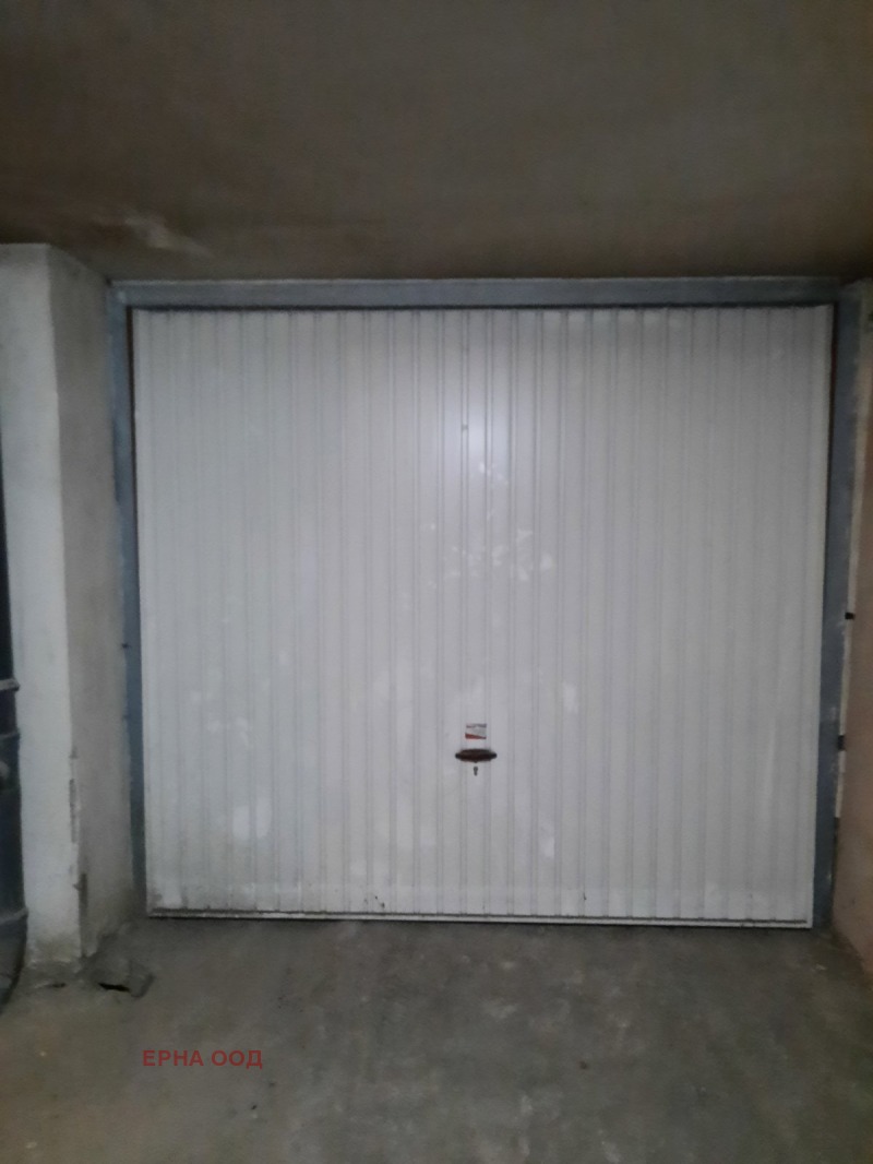 K pronájmu  Garáž Sofia , Belite brezi , 18 m2 | 30612082 - obraz [2]