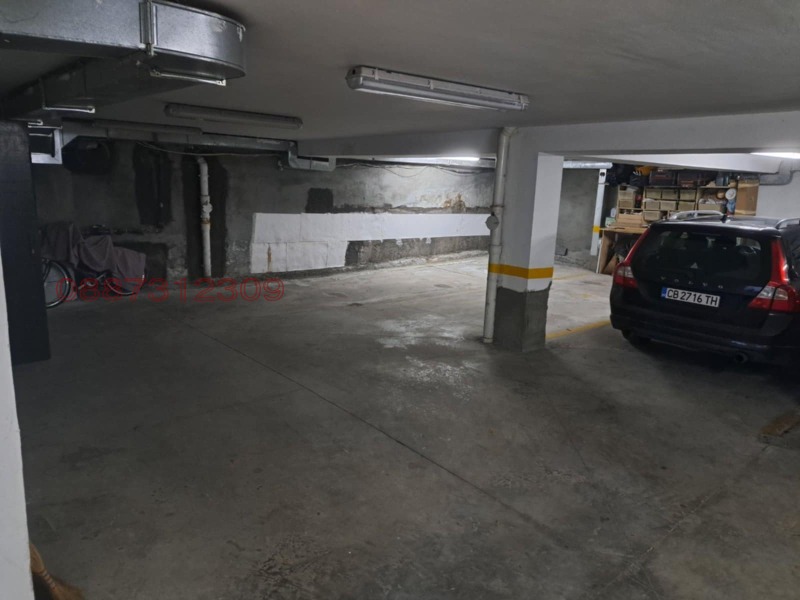 Дава под наем ГАРАЖ, ПАРКОМЯСТО, гр. София, Център, снимка 2 - Гаражи и паркоместа - 53283686