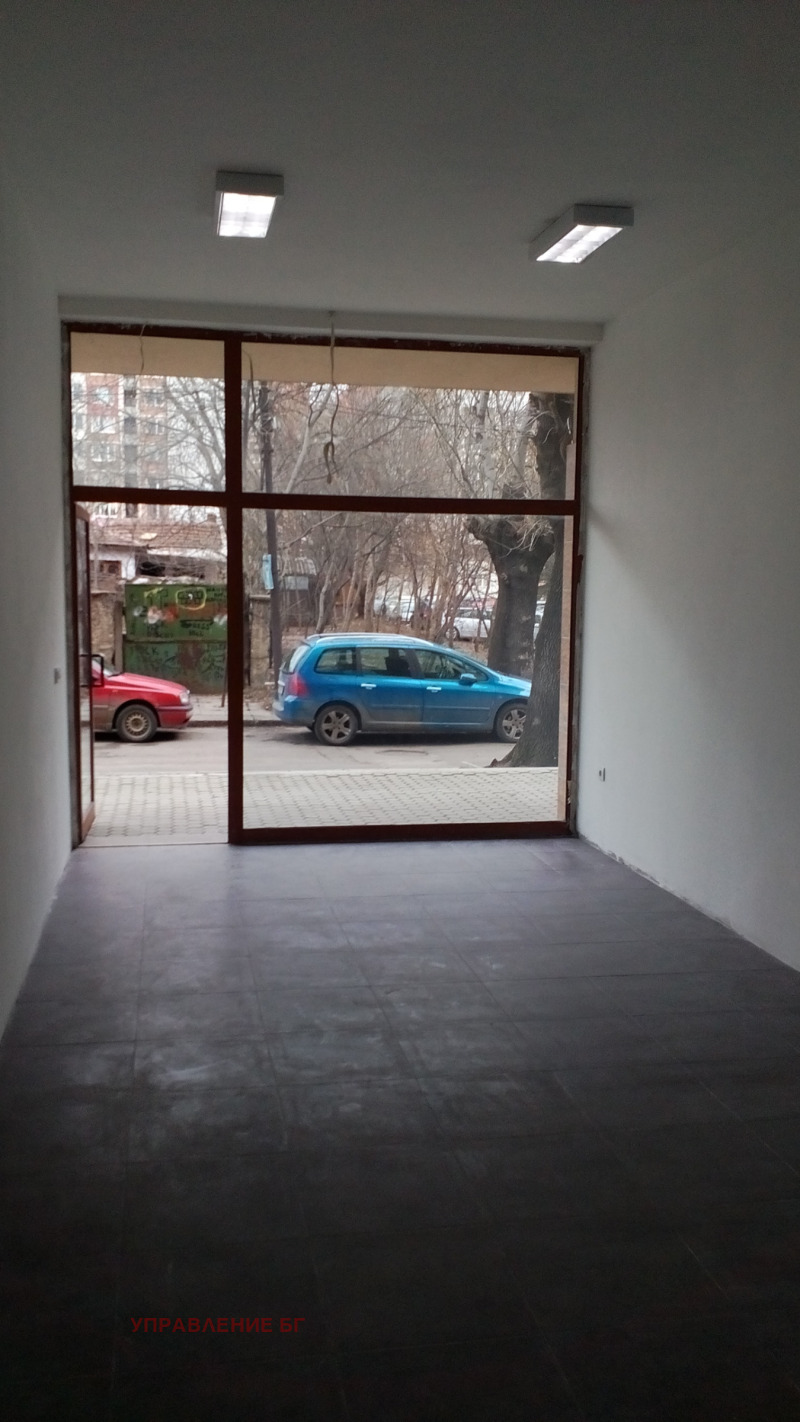 Дава под наем  Магазин град София , Зона Б-18 , 40 кв.м | 65604238 - изображение [3]