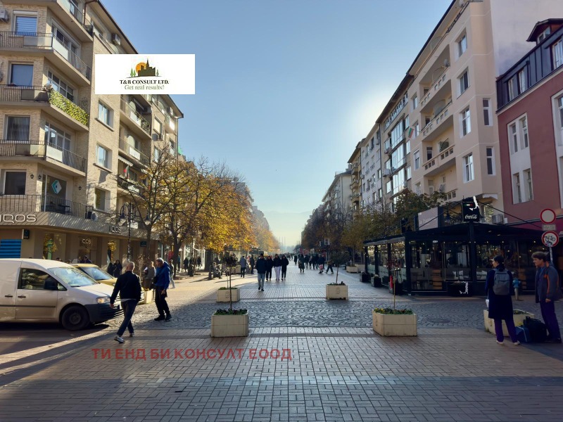 Дава под Наем ОФИС в град София, Център - 100 кв.м / 850 € » 1 662.46 лв., ТИ ЕНД БИ КОНСУЛТ ЕООД