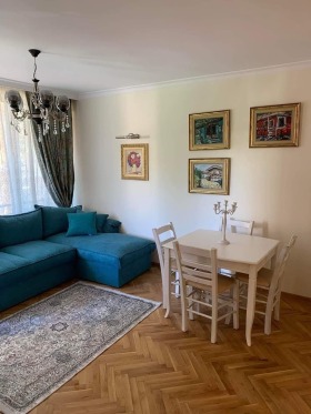 2 dormitorios Tsentar, Sofia