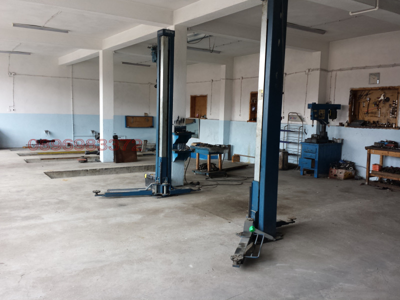 Дава под наем БИЗНЕС ИМОТ, с. Сатовча, област Благоевград