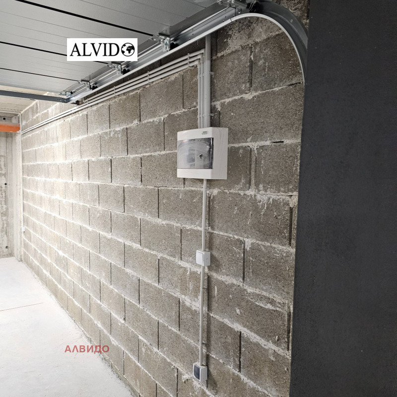 Дава под наем  Гараж град София , Кръстова вада , 27 кв.м | 81272171 - изображение [2]