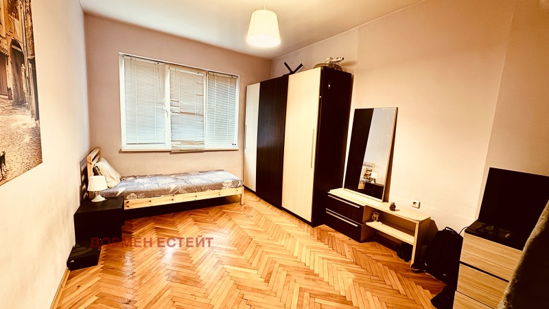 Дава под наем 3-СТАЕН, гр. София, Център, снимка 14 - Апартаменти - 53203190