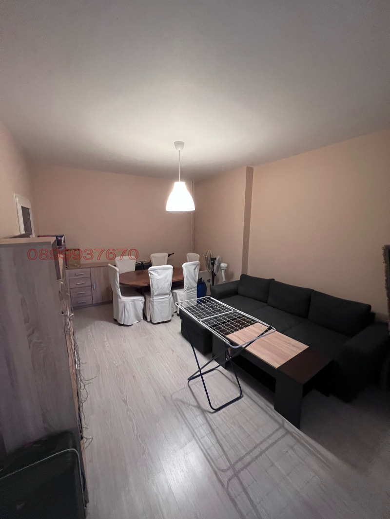 Издаје се  Соба Софија , Центар , 16 м2 | 98343883 - слика [5]