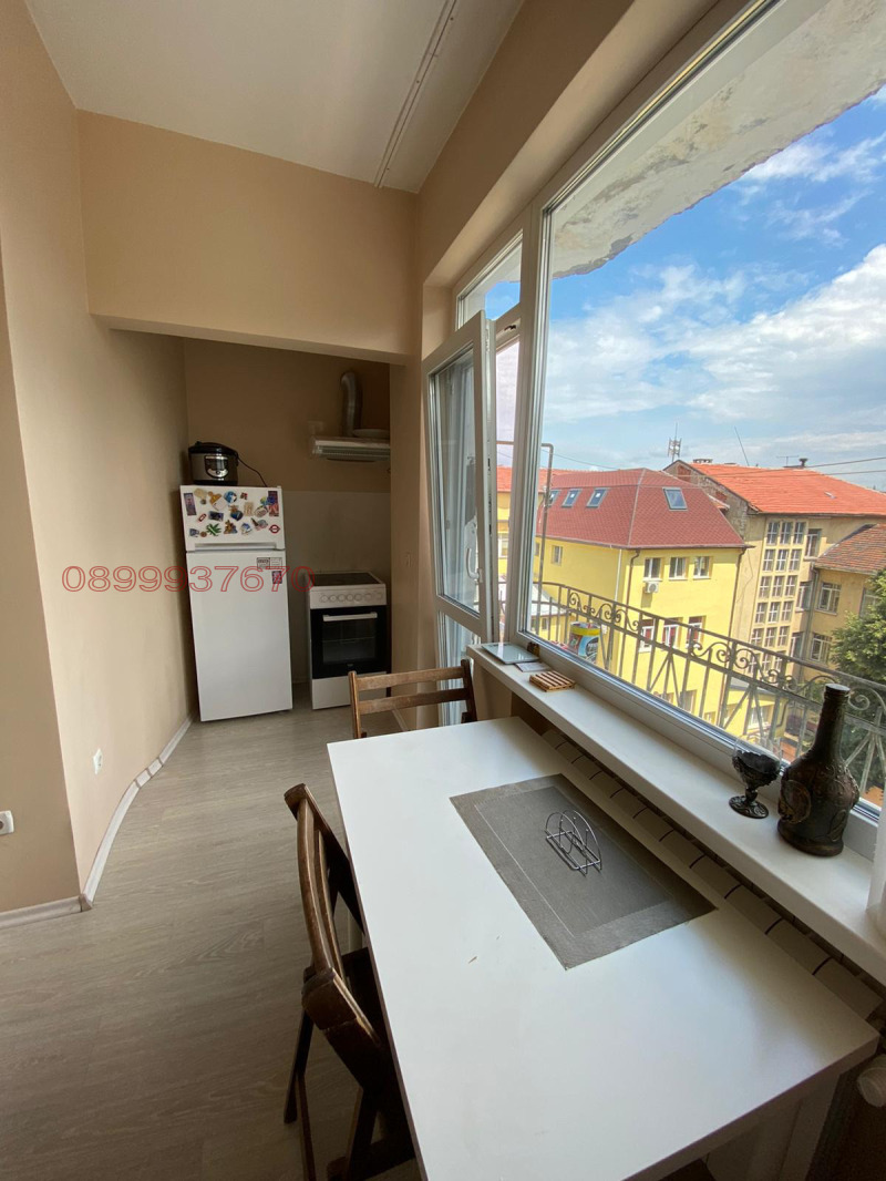Издаје се  Соба Софија , Центар , 16 м2 | 98343883 - слика [10]