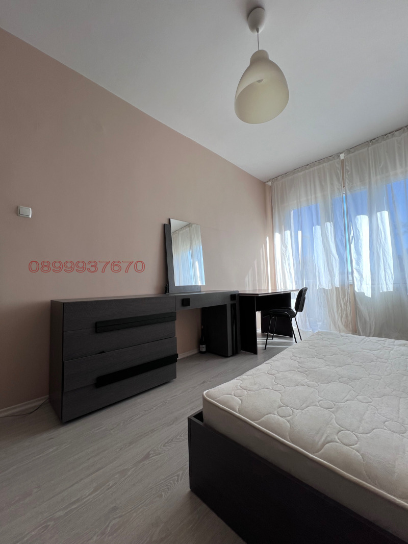 Издаје се  Соба Софија , Центар , 16 м2 | 98343883 - слика [4]