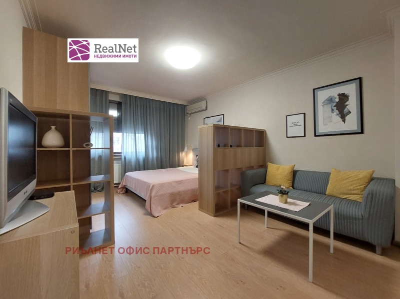 Дава под Наем 1-СТАЕН в град София, Център - 40 кв.м / 600 € » 1 173.50 лв., РИЪЛНЕТ ОФИС ПАРТНЪРС