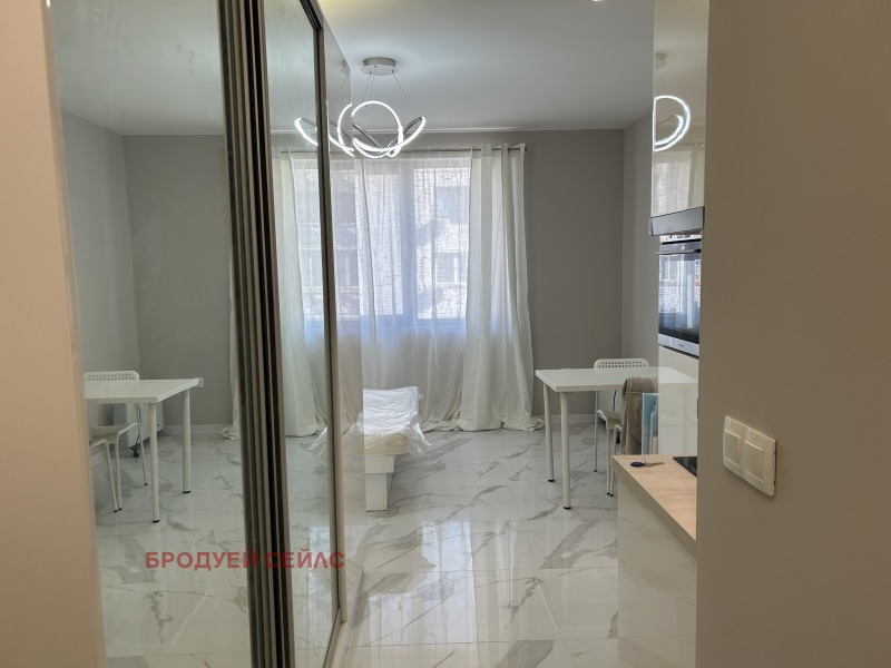 A louer  Studio Sofia , Zona B-18 , 38 m² | 24896917 - image [4]