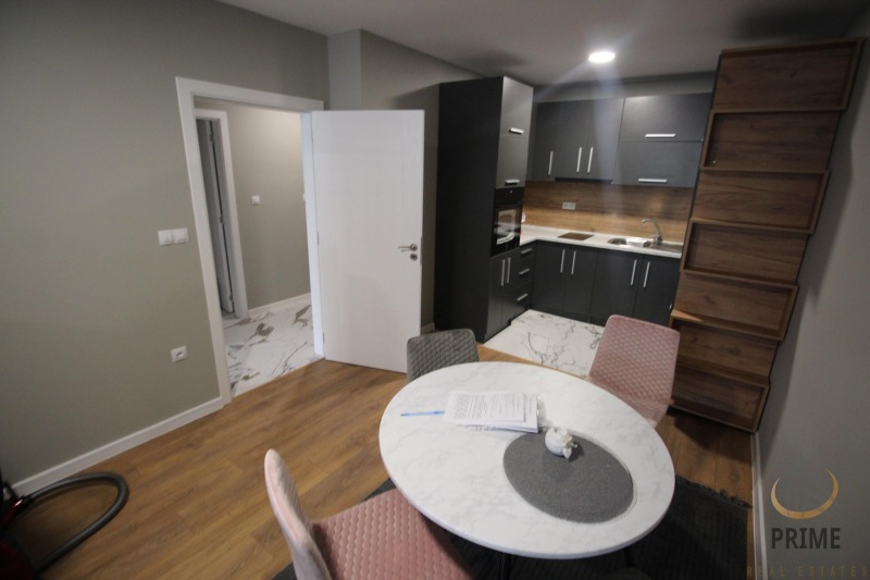 Дава под наем 2-СТАЕН, гр. Бургас, Братя Миладинови, снимка 7 - Апартаменти - 52285213