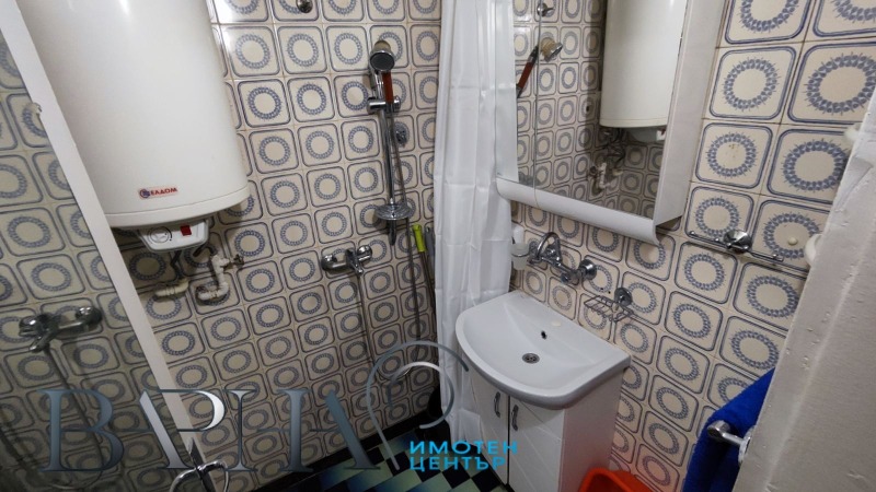 Дава под наем 3-СТАЕН, гр. Варна, Лятно кино Тракия, снимка 15 - Апартаменти - 53317013