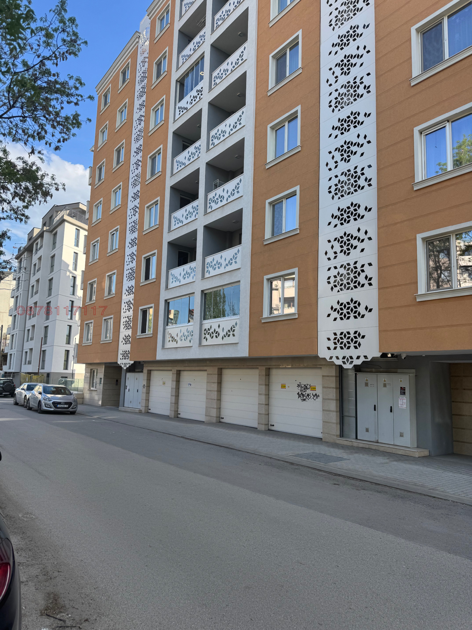 Дава под наем ГАРАЖ, ПАРКОМЯСТО, гр. София, Сухата река, снимка 6 - Гаражи и паркоместа - 54438795