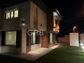 Под наем КЪЩА, град София, в.з.Киноцентъра • 3000 € • 66728194 — Holmes.bg