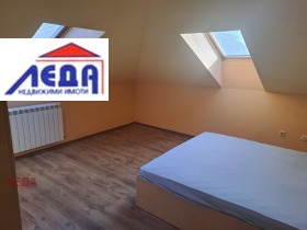 2 bedroom Idealen tsentar, Pleven 2