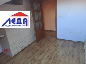 2 bedroom Idealen tsentar, Pleven 3