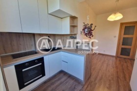 3+ bedroom Oborishte, Sofia 12